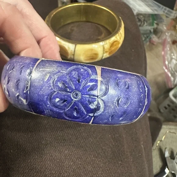 Bone Blue Floral Bangle Bracelet - Picture 8 of 12